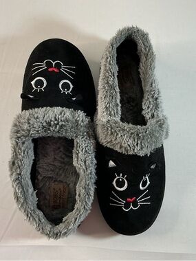 BOBS from Skechers Gray Fuzzy Memory Foam Slippers